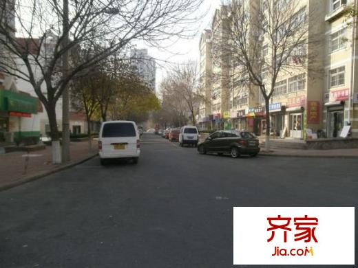 洪山坡小區(qū)外景圖 
