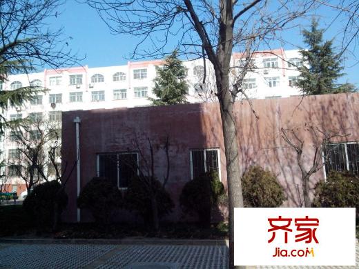 華城路四小區(qū)外景圖 