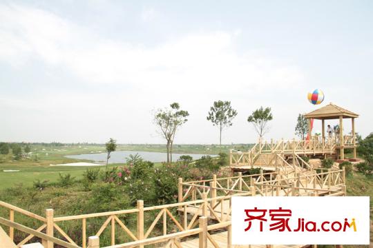 青島風(fēng)景配套圖周邊配套之桃源江景高爾夫球場