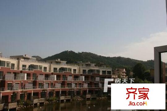潤發(fā)湖畔雅居外景圖 