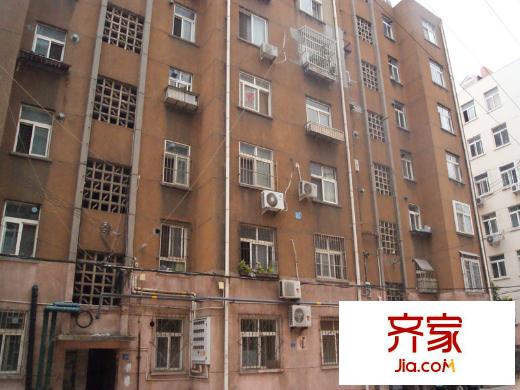 芙蓉山村實(shí)景圖10號(hào)樓外立面