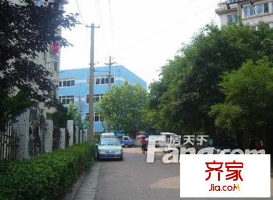 錯(cuò)埠嶺一小區(qū)外景圖 