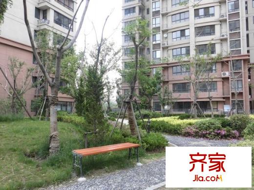 李滄寶龍城市廣場(chǎng)外景圖 