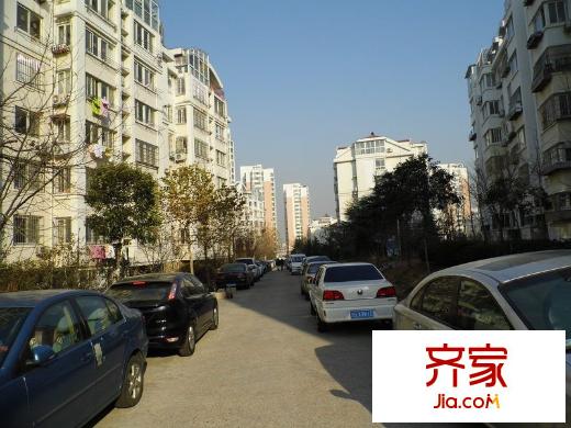 恒苑小區(qū)外景圖 