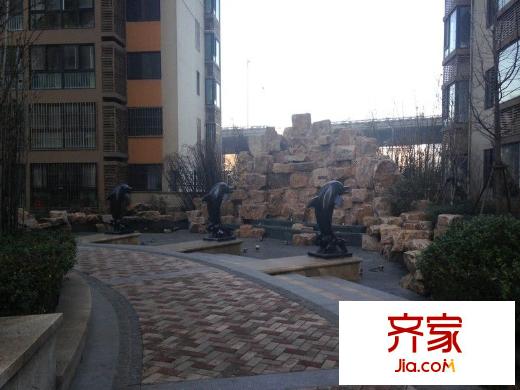 花好月圓外景圖 