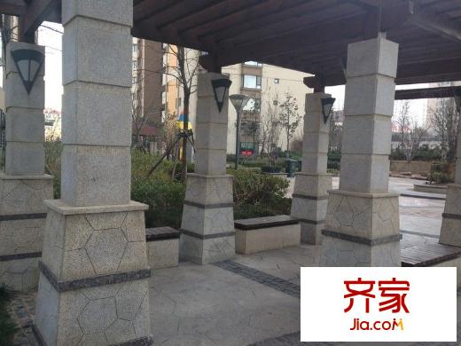 花好月圓外景圖 