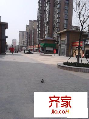 偉東幸福之城萊茵7080外景圖萊茵7080實景圖（2013-4-17）