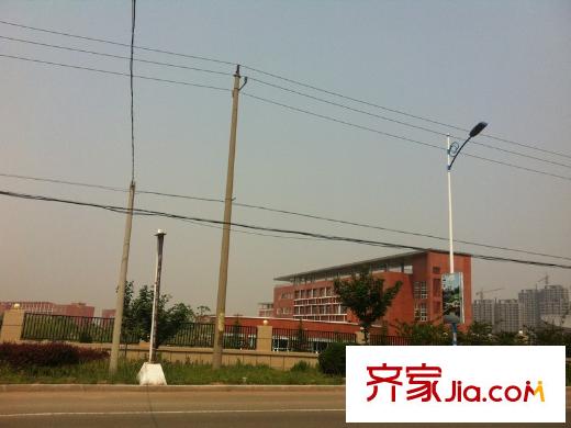 天一仁和郡周邊配套實驗中學(xué)