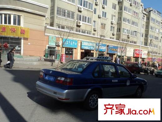 青島印象金沙灘周邊配套之商店