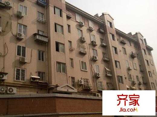 興隆路小區(qū)外景圖