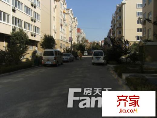 翠海依居外景圖 