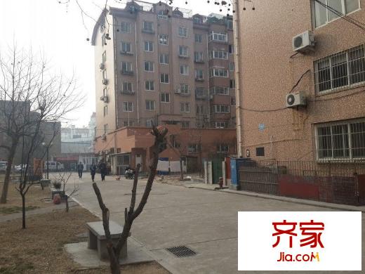 華新園小區(qū)外景圖 