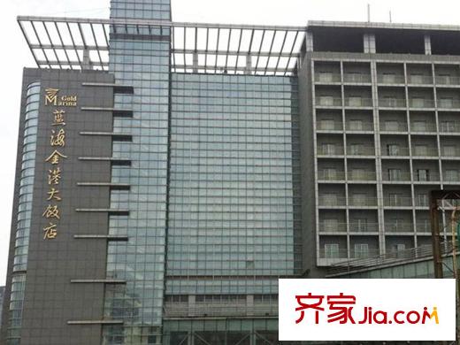 云龍港灣向東4千米藍海金港大飯店