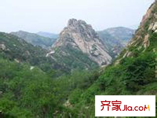 云龍港灣向北10千米之小珠山