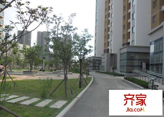 魯澤觀天下外景圖