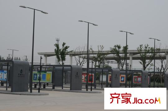 凡高公寓車站