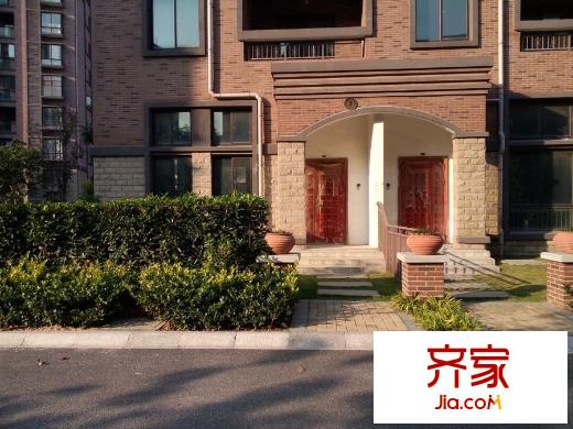 東城世家別墅外景圖東城世家 