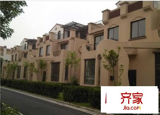 錦繡藍(lán)灣別墅外景圖錦繡藍(lán)灣 