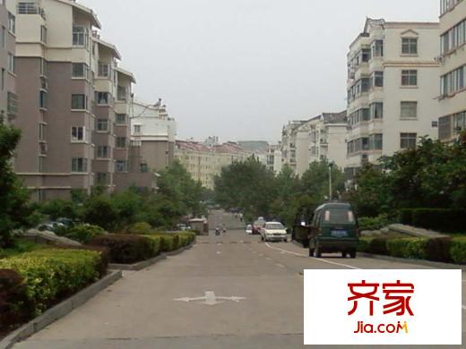 廬山小區(qū)外景圖