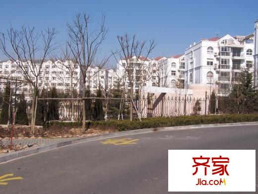 廬山小區(qū)外景圖