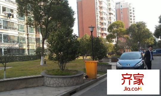 城市之光外景圖 