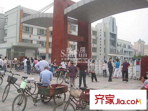 東輝鉑領(lǐng)配套圖 周邊