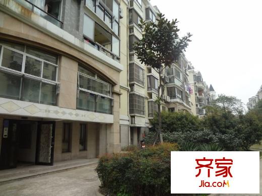 寶成國際商圈小區(qū)（2013.03）
