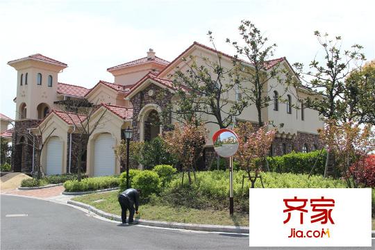 雙湖灣別墅小區(qū)（2015.4.14）