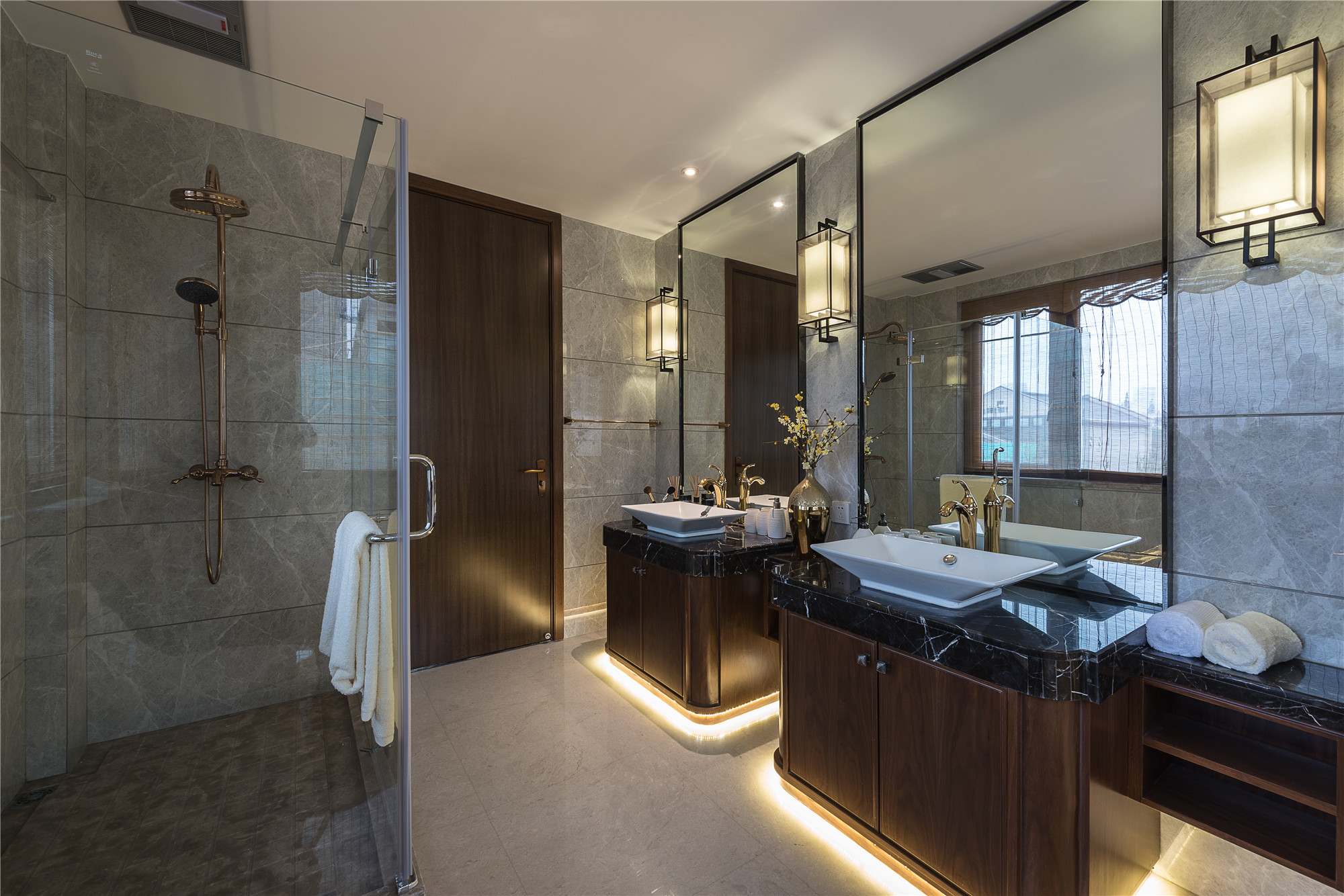 中式风格,20万以上装修,140平米以上装修,复式装修,卫生间,淋浴房,洗手台,灰色