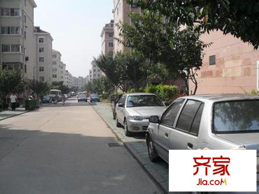 江山路西小區(qū)外景圖 