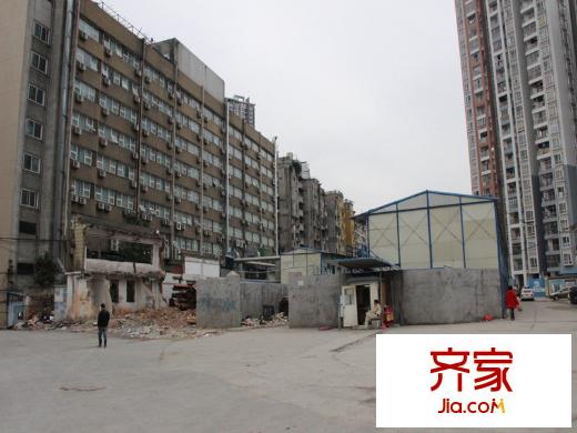 广铁车辆段项目二期住宅前空地(2014-03-05)