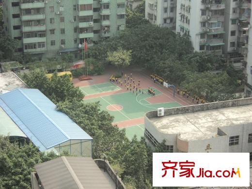 正升・雅境距离项目5分钟路程的小学