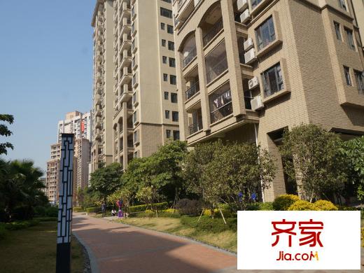 云山名都小区入口(2014-1-1)