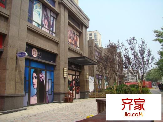 保利里院里外景圖項(xiàng)目實(shí)景圖（20120809）