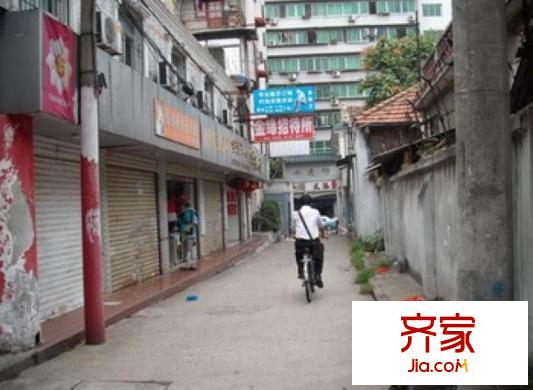 英坊小區(qū)外景圖  