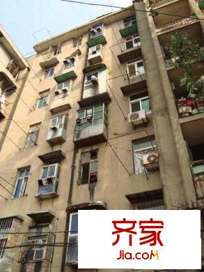 江南公寓南區(qū)外景圖江南公寓二期  