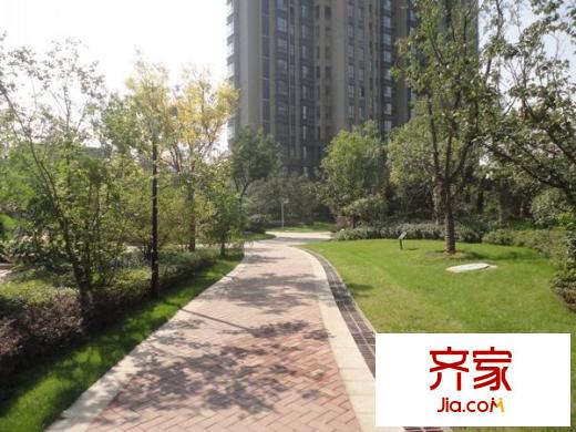 綠地世紀(jì)城外景圖 
