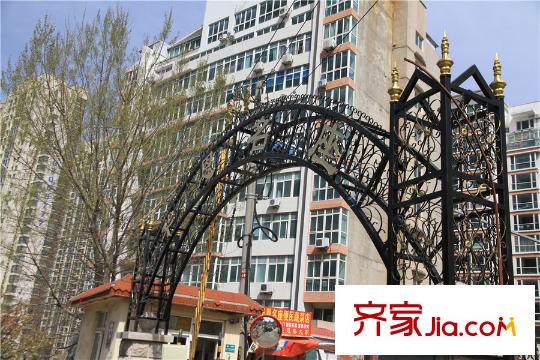 青實(shí)櫻花郡周邊小區(qū)