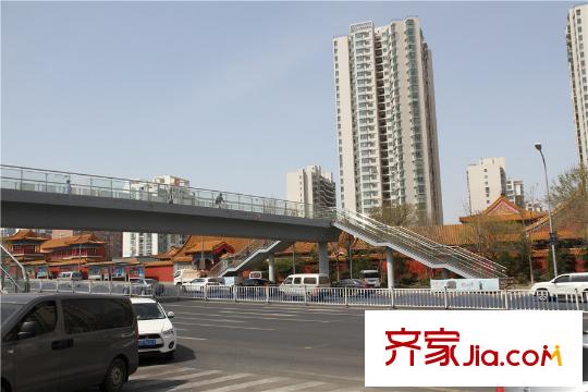 青實櫻花郡周邊天橋