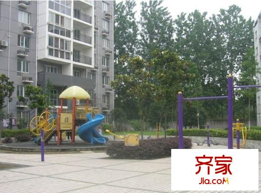 頤家春天外景圖
