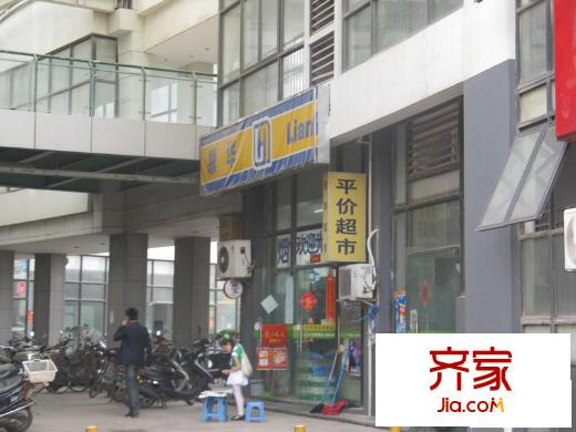 萊茵東郡外景圖