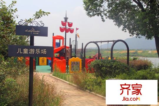 世外邊城兒童游樂場(chǎng)(2015-03-26)