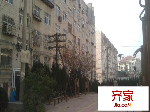 建安小區(qū)外景圖 