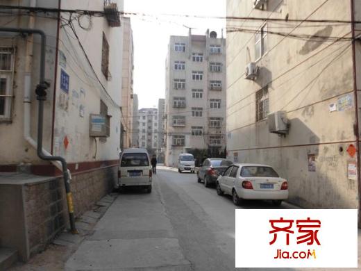 建安小區(qū)外景圖 