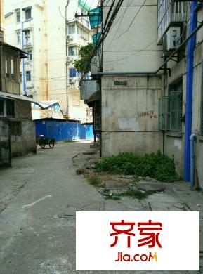 晚市小區(qū)外景圖