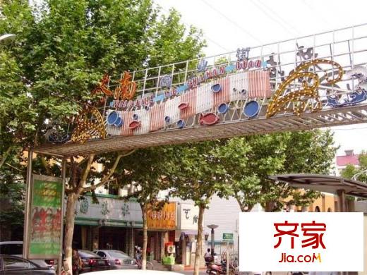 水西門大街小區(qū)外景圖