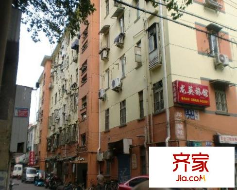 鼓樓三條巷小區(qū)外景圖