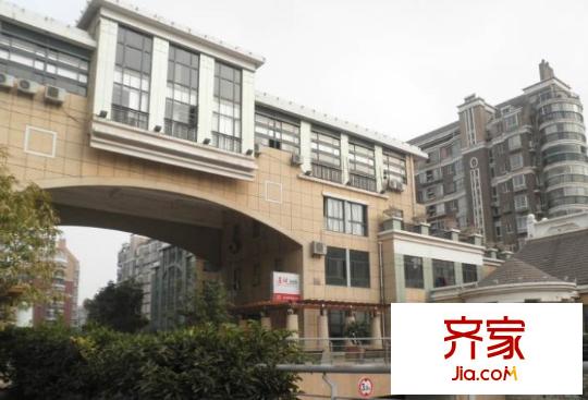 托樂(lè)嘉貴鄰居外景圖