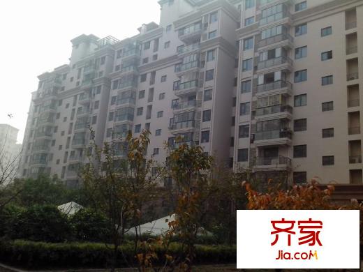 明發(fā)城市廣場(chǎng)外景圖