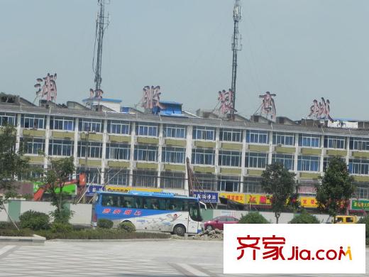 明發(fā)城市廣場配套圖項目對面服裝城